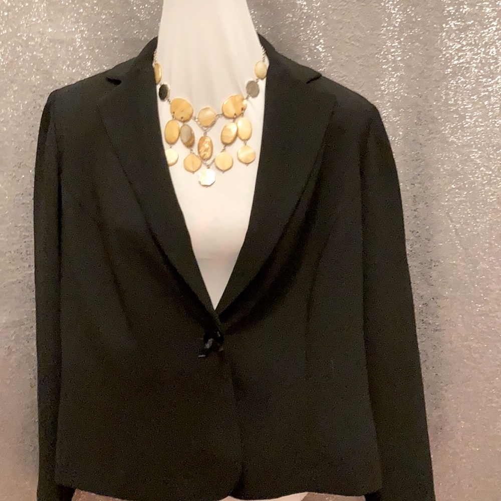 Danny & Nicolle black blazer